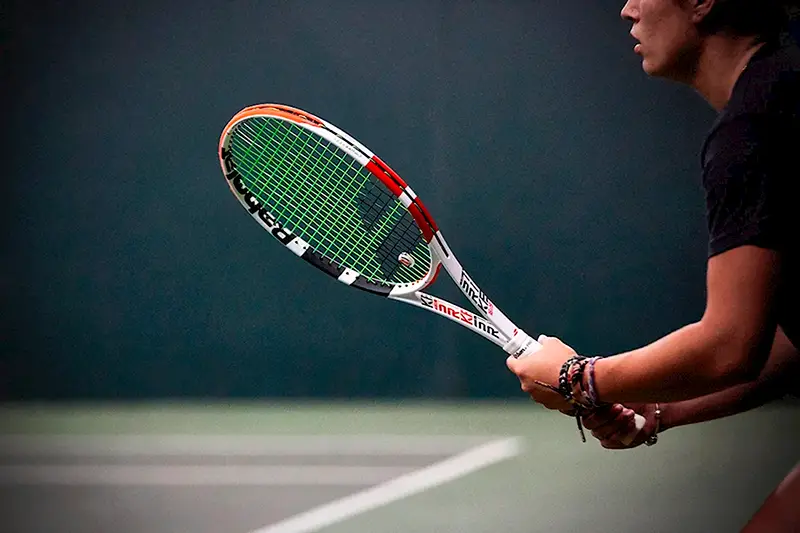 How to choose a racquet for big tennis: the starting point without a false start